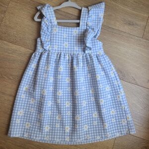 Zara Blue and White Ruffled Sundress. Back To School Daisies Dress Girl 4T